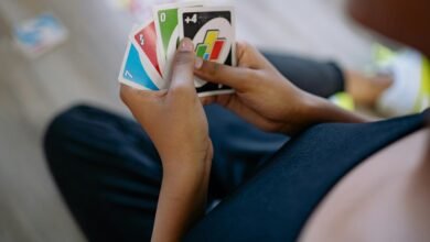 shuffle hands in uno