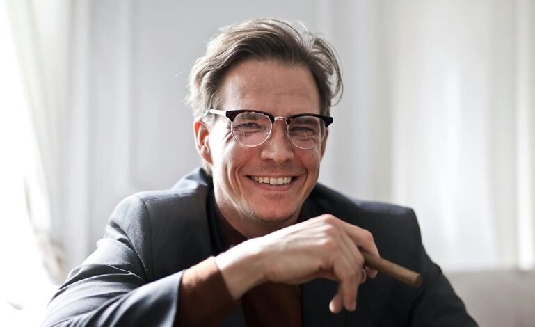 corporate intelligence digest summary