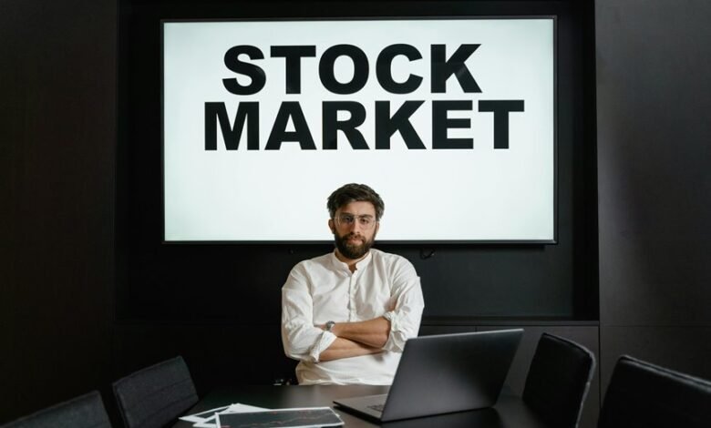 investment data report summary