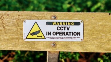 warning about lyrical hallucinosis