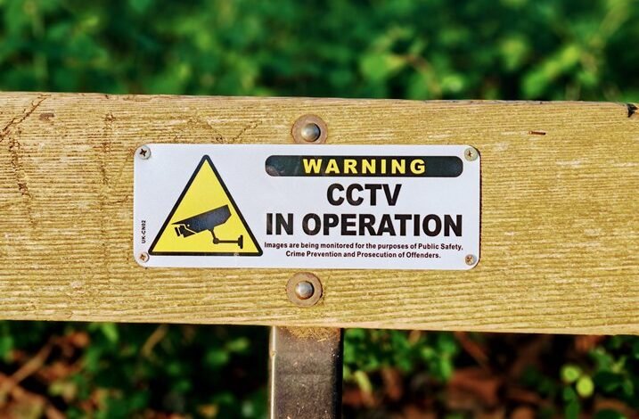 warning about lyrical hallucinosis